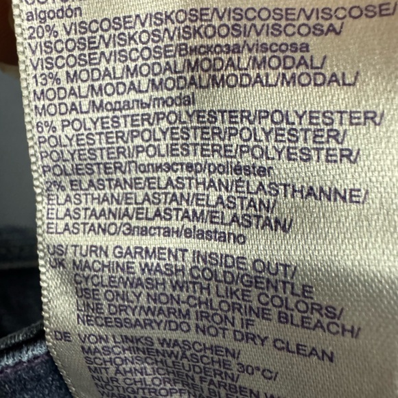 NYDJ crop Jean - Picture 8 of 8